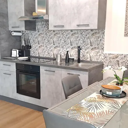 Boutique Endless Summer * 西尼加利亚